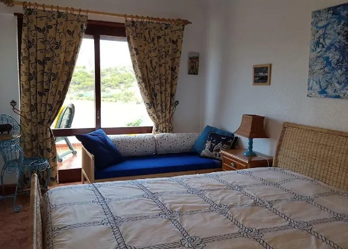 بيت للعطل Entre O Mar E A Serra